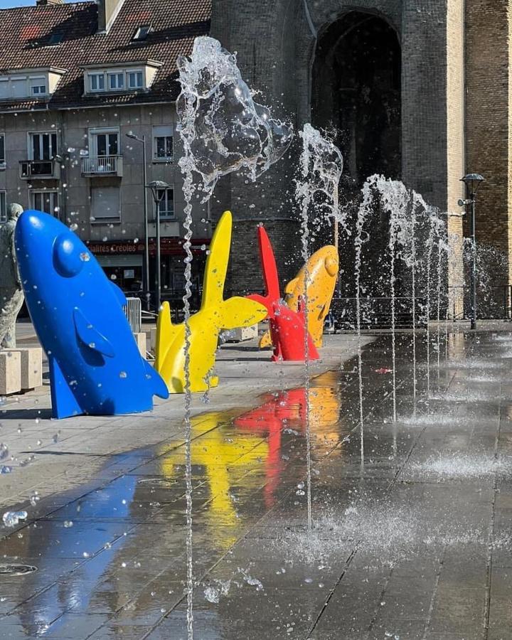Apartamento Le Logis De La Marina Calais Exterior foto
